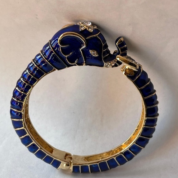 blue enamel elephant clamper bracelet - Picture 3 of 3